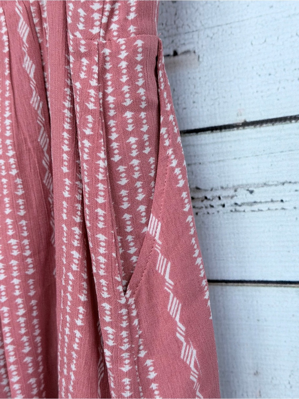 Fashion on Earth Geometric Stripe Surplice Romper Size Medium - Picture 8 of 8